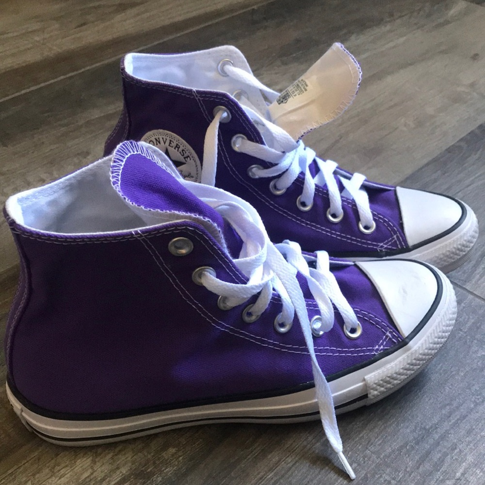 Purple Converse Chuck Taylor High-tops - Size 7